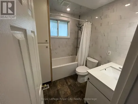 6 Montgomery Street Guelph (victoria North) ON N1E 1P9