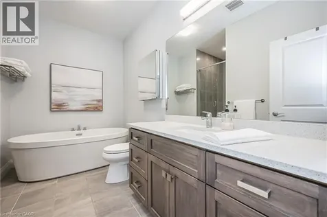 114 Woodberry Crescent Elmira ON N3B 0E3