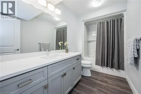 114 Woodberry Crescent Elmira ON N3B 0E3