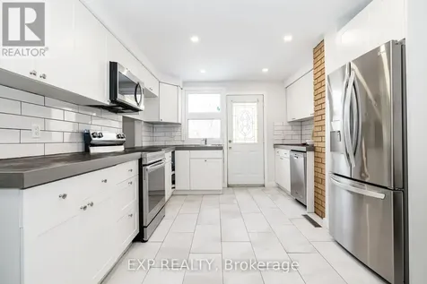 2196 Plesser Street Ottawa ON K1G 2X3