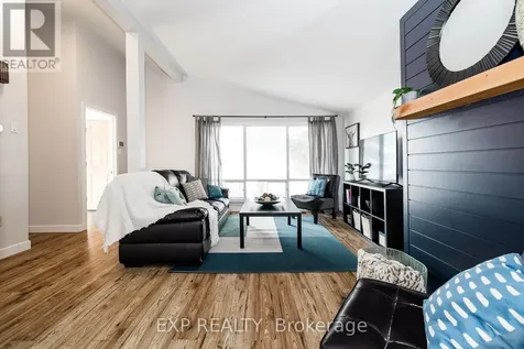 2196 Plesser Street Ottawa ON K1G 2X3