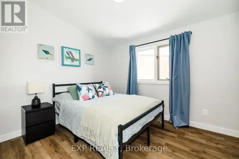 2196 Plesser Street Ottawa ON K1G 2X3