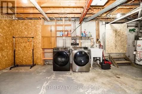 2196 Plesser Street Ottawa ON K1G 2X3