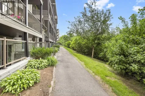 40 Prestige Circle Ottawa ON K4A 0W9