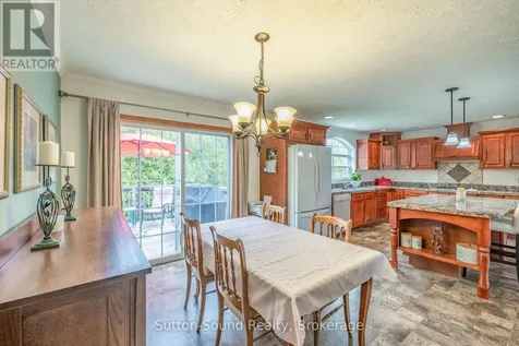 21 Cardinal Avenue South Bruce Peninsula ON N0H 2T0