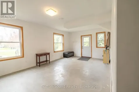 21 Cardinal Avenue South Bruce Peninsula ON N0H 2T0