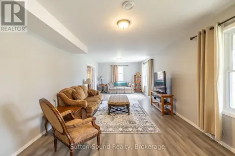 21 Cardinal Avenue South Bruce Peninsula ON N0H 2T0