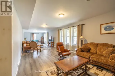 21 Cardinal Avenue South Bruce Peninsula ON N0H 2T0