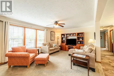 21 Cardinal Avenue South Bruce Peninsula ON N0H 2T0