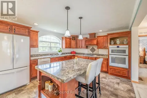 21 Cardinal Avenue South Bruce Peninsula ON N0H 2T0