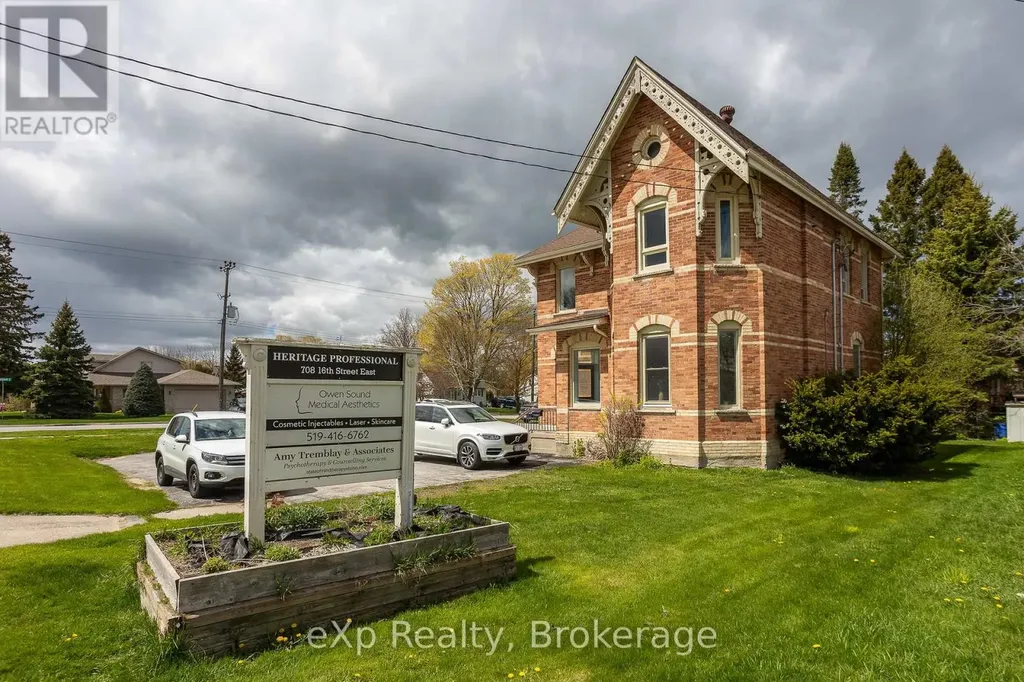 708 16th Street East Owen Sound ON N4K 1Y9