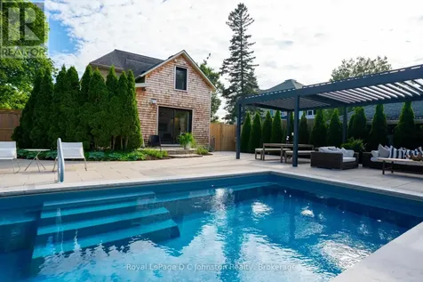 126 High Street Saugeen Shores ON N0H 2L0