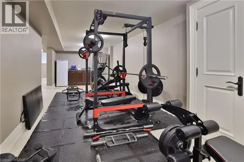 390 Seaton Drive Oakville ON L6L 3Y2