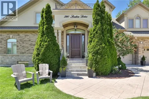 390 Seaton Drive Oakville ON L6L 3Y2