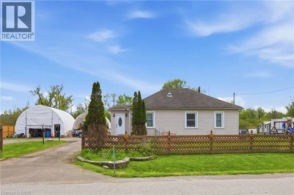 2934 Baker Road Niagara Falls ON L2E 6S6