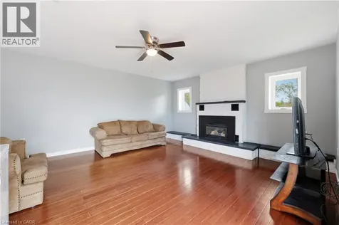 2934 Baker Road Niagara Falls ON L2E 6S6