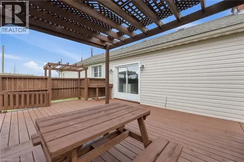 2934 Baker Road Niagara Falls ON L2E 6S6