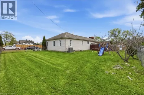 2934 Baker Road Niagara Falls ON L2E 6S6