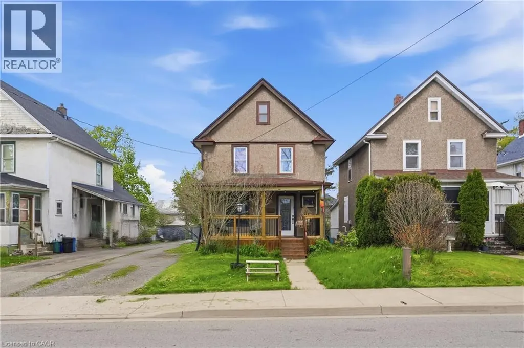 54 Evan Street Welland ON L3B 3V5