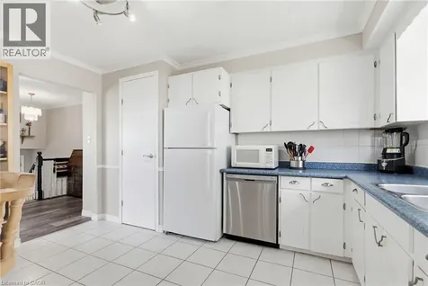 118 Napoli Drive Hamilton ON L9C 6X2