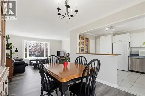 118 Napoli Drive Hamilton ON L9C 6X2