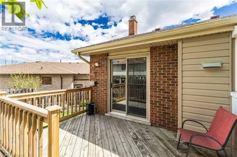 118 Napoli Drive Hamilton ON L9C 6X2
