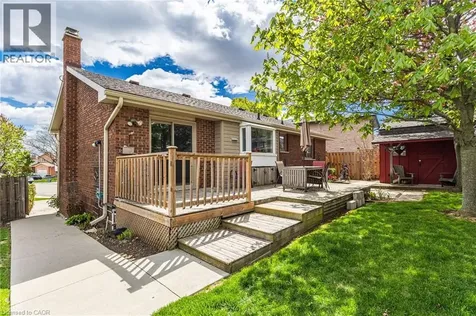 118 Napoli Drive Hamilton ON L9C 6X2