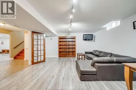 2990 Normandy Street Lasalle ON N9H 2P2