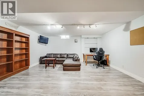2990 Normandy Street Lasalle ON N9H 2P2