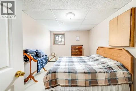 313 Applewood Kingsville ON N9Y 3Y7