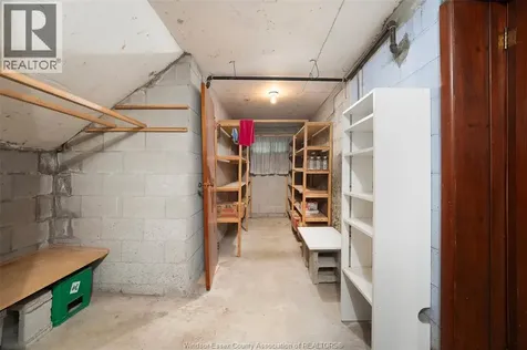 1639 Langlois Avenue Windsor ON N8X 4M4
