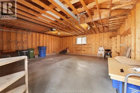 1639 Langlois Avenue Windsor ON N8X 4M4