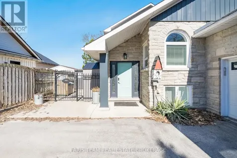 60 River Avenue Crescent Wasaga Beach ON L9Z 2K6