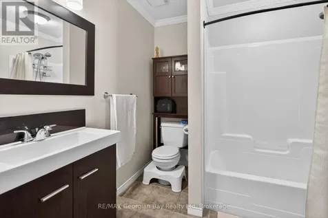 177 Southwinds Crescent Midland ON L4R 0A2