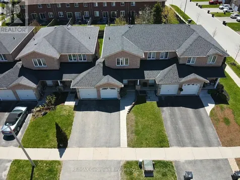 177 Southwinds Crescent Midland ON L4R 0A2