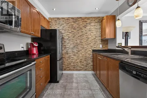 177 Southwinds Crescent Midland ON L4R 0A2