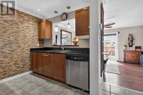 177 Southwinds Crescent Midland ON L4R 0A2
