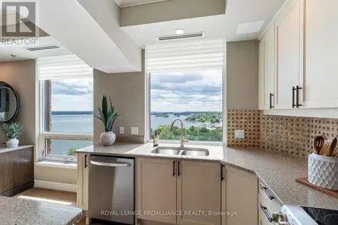 15 St Andrew Street Brockville ON K6V 0B8