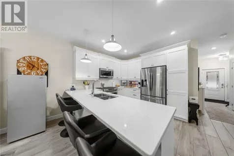 2512 Parkview Drive Unit# G20 Azilda ON P0M 1B0