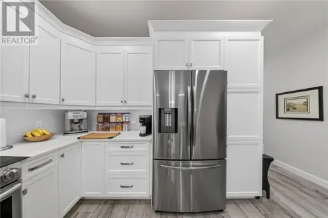 2512 Parkview Drive Unit# G20 Azilda ON P0M 1B0