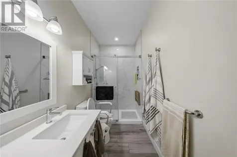 2512 Parkview Drive Unit# G20 Azilda ON P0M 1B0