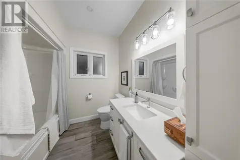 2512 Parkview Drive Unit# G20 Azilda ON P0M 1B0