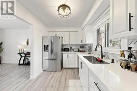 1100 Oxford Street Oshawa (lakeview) ON L1J 6G4