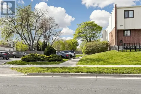 1100 Oxford Street Oshawa (Lakeview) ON L1J 6G4