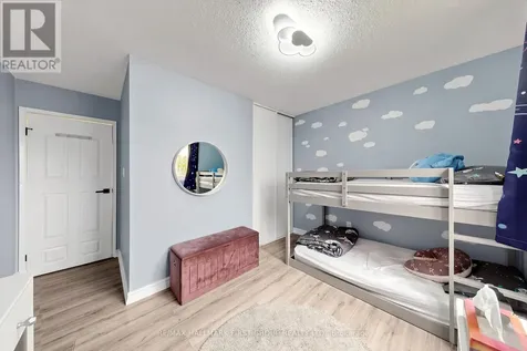 1100 Oxford Street Oshawa (lakeview) ON L1J 6G4