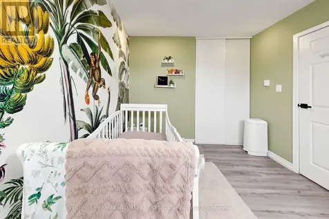 1100 Oxford Street Oshawa (lakeview) ON L1J 6G4