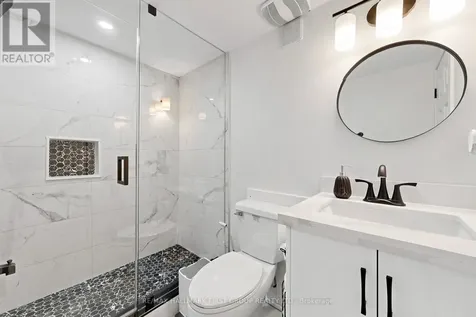 1100 Oxford Street Oshawa (lakeview) ON L1J 6G4