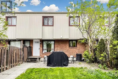 1100 Oxford Street Oshawa (lakeview) ON L1J 6G4