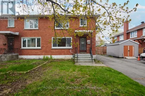 1104 Apolydor Avenue Ottawa ON K1H 8B2