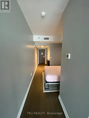 199 Slater Street Ottawa ON K1P 0C8